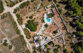 Amazing home in Stari Grad with Outdoor swimming pool, WiFi and 2 Bedrooms